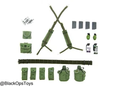 1/6 Scale Toy Vietnam War - Hospital Corpsman - Rivet Belt w/Harness & Pouch Set