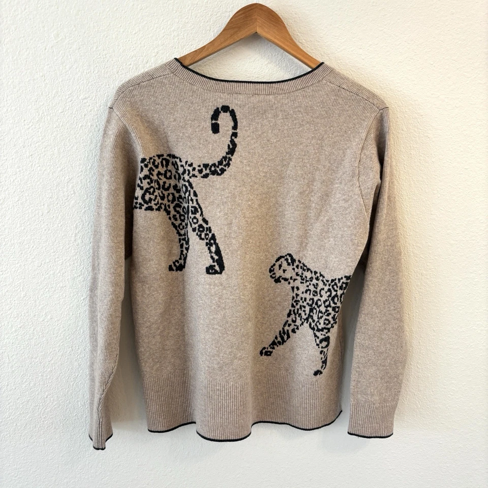 Suéter Cabi Cheetah Estilo 4658 Talla S Otoño 2024 Cuadrado Estampado Animal Acogedor Foto 2 de 4