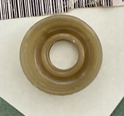 NEW REPLACES WISCONSIN TMD27I00401 GUARD SEAL VALVE STEM OIL - Afbeelding 2 van 3