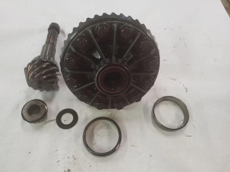 Juego de piñones de engranaje de anillo de eje delantero relación 3,73 | Se adapta a Ford F250 F350 2005-2007 Foto 2 de 4