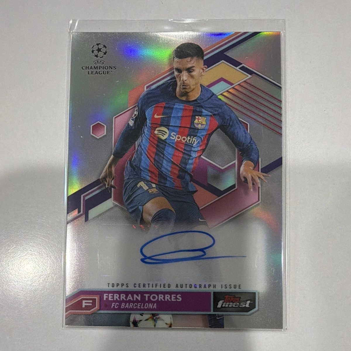 Topps Soccer FC Barcelona Autographed Sports Trading Cards