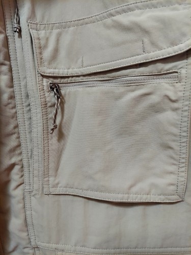 Columbia Omni Dry Venture Vest Tan/Beige Titanium Men's Fishing Vest - NWT - Picture 13 of 13