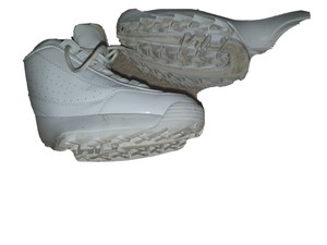 fila trainers white and gold