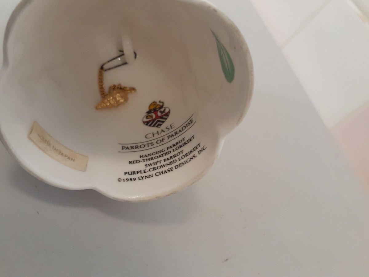 1989 Lynn Chase Porcelain Beautiful Parrots of Paradise Bell 4