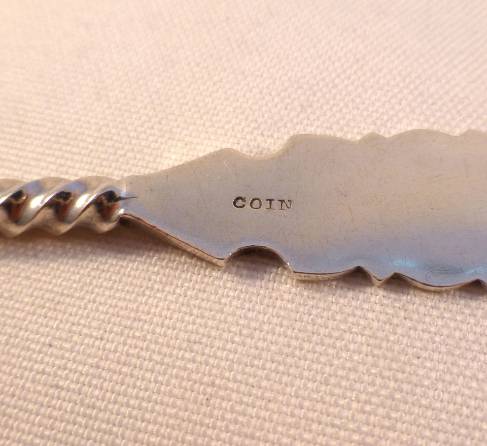 Cuchillo/esparcidor de monedas de plata con diseño de corte y torsión Brite de lujo-7 1/2" Foto 4 de 4