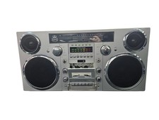 Brooklyn Portable Speaker **COLLECTION ONLY**