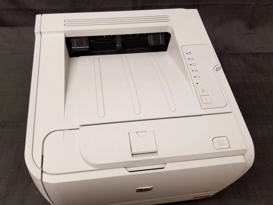 HP Laserjet P2035N Network Laser Printer CE462A  HOT DEAL! - Image 3 of 4