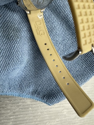 D&G Dolce & Gabbana Juan Chr DW0417 Blue Bezel Silver Dial Silicone Strap WATCH - Picture 15 of 18