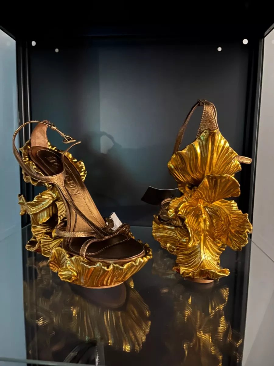 Alexander McQueen gold leather sculpted resin Sandal Sz 36 SS2011