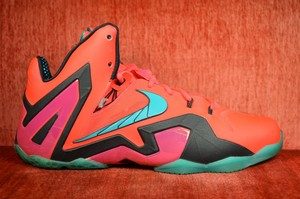 nike lebron 11 hero