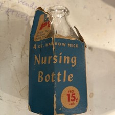 Pyrex Narrow Neck 4oz Nursing Bottle Vintage NWT