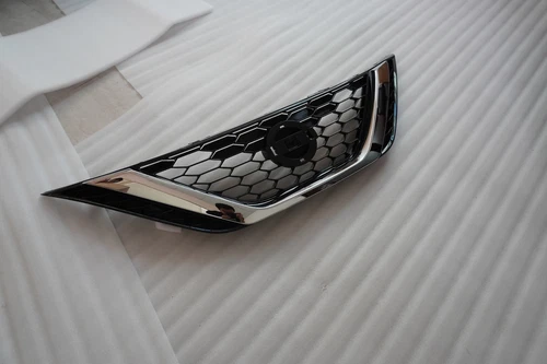 For Nissan Sentra 2016 2017 2018 Front Bumper Upper Grille Chrome & Black Grill - Picture 5 of 19