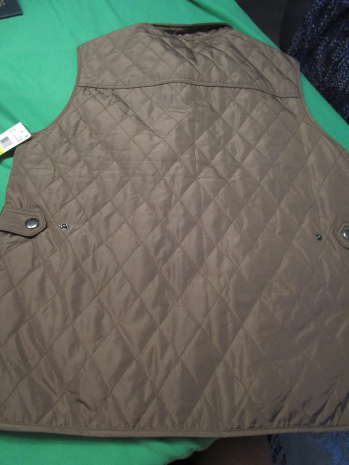 НОВЫЙ С ЯРЛЫКАМИ TOWNE BY LONDON FOG МУЖСКОЙ СТЕГАНЫЙ МОЛНИИ СПЕРЕДИ ЛЕГКИЙ ЖИЛЕТ ТЕМНО ХАКИ MED - Изображение 2 из 4