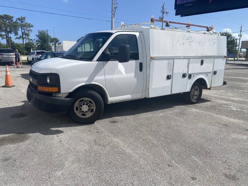 2015 Chevrolet Express G3500 3500 2dr 139 in. WB Cutaway Chassis w/1WT