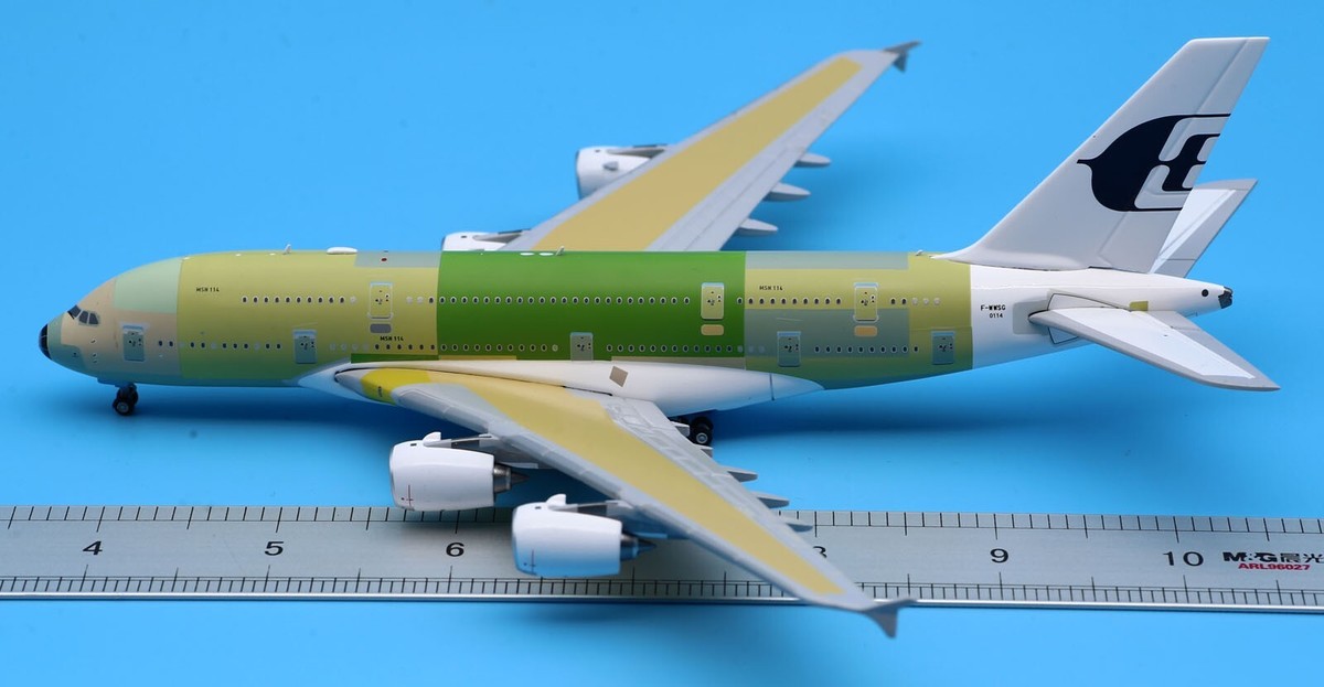 JC Wings 1:400 Malaysia Airlines 
