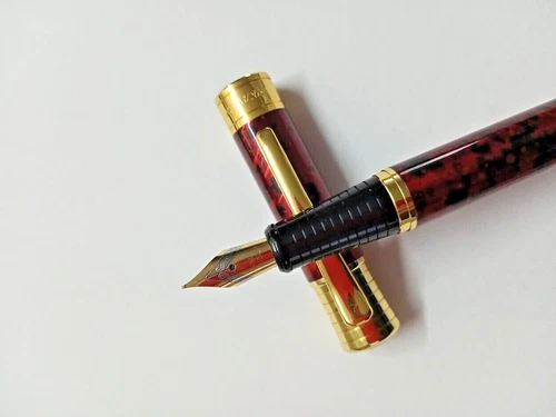 DIKAWEN 8038 Fountain Pen (Red Marble) Fine Nib +5 Ink Cartridges *FREEPOST* - Picture 5 of 7