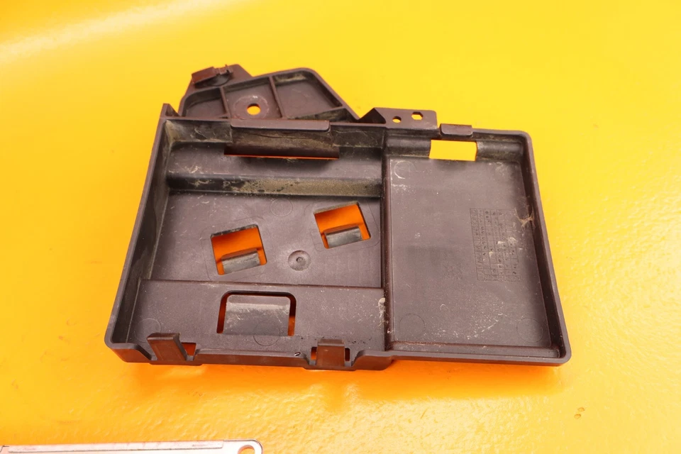 Módulo de controle de suspensão Chevrolet Corvette C7 2014 - 2019 - Imagem 3 de 4