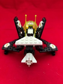 Lego 6887 - Allied Avenger - 100% Complete Vintage Set - With instructions