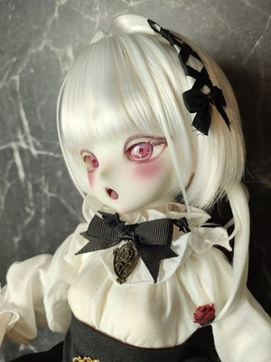 1/3 BJD Puppe weiß Perücke rot rose schwarz Band Schleife Zöpfe süß Gothic Lolita MDD