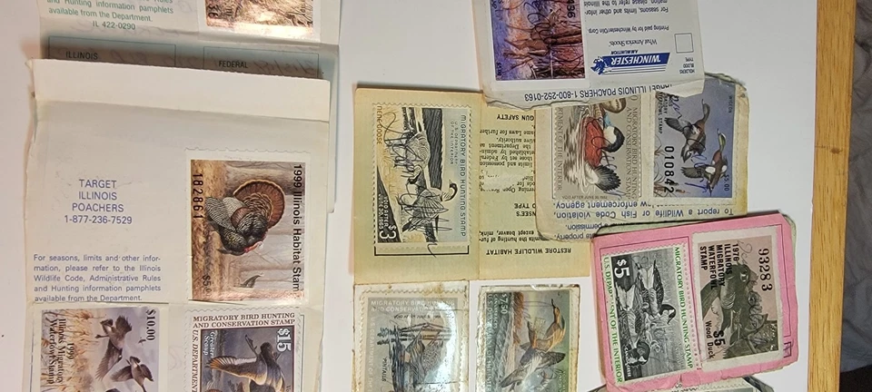 Federal Duck Stamp Collection Plus IL Habitat  and water foul Stamps 21 in All - Image 3 of 4