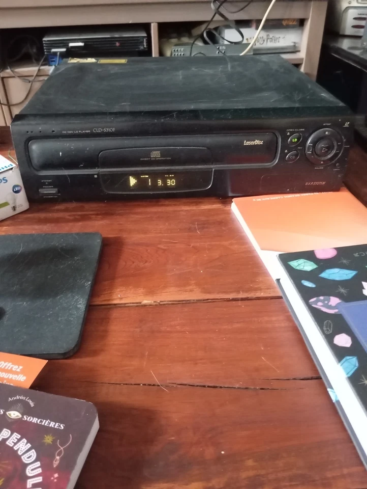 Lecteur laserdisc Pioneer CLD-S310F - Photo 3/4