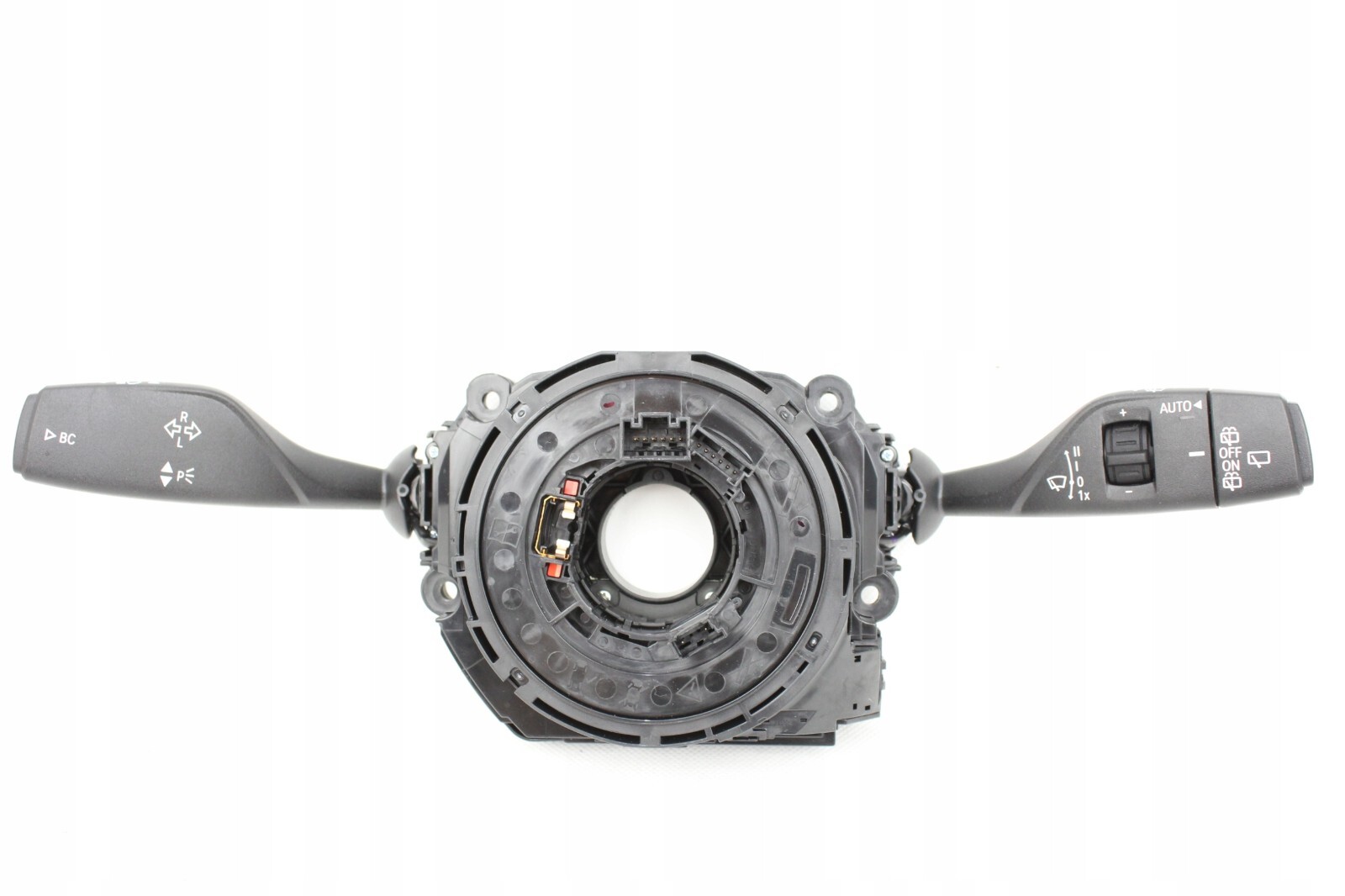 Colonne de direction BMW X1 F48 et X5 F15 pour réparer les commandes de clignotants