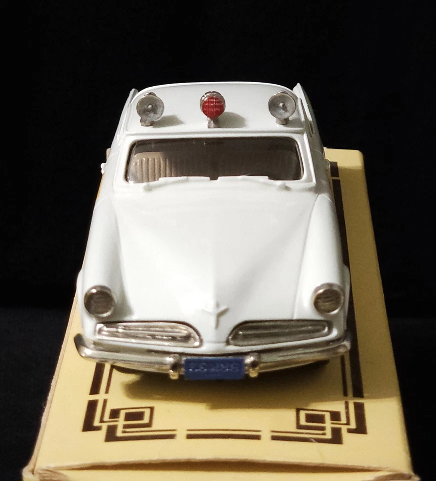 Brooklin Models 1953 Studebaker Starliner Indiana Police Safety Car BRK 32X 1:43 - Image 3 of 4