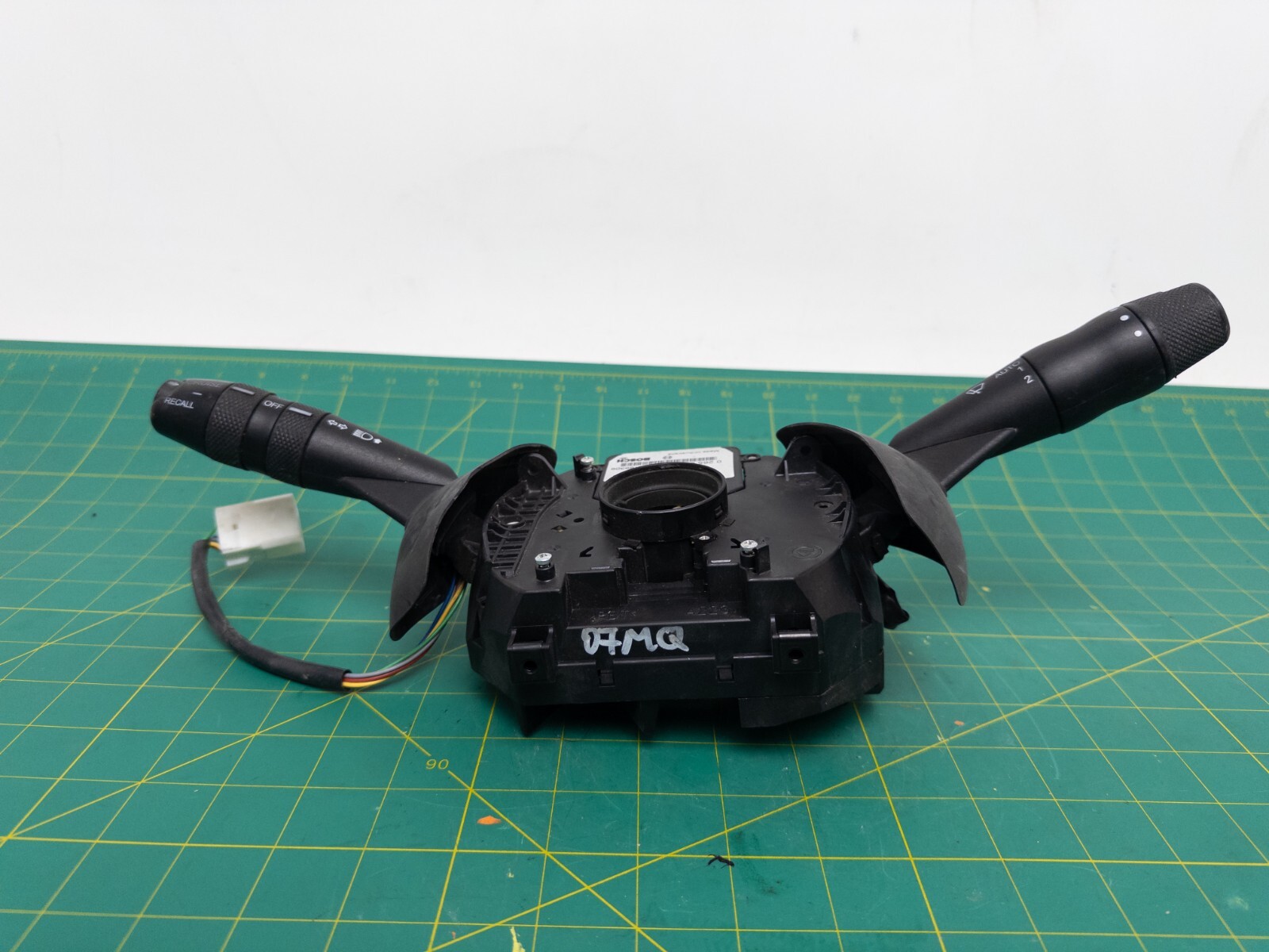 2007 Maserati Quattroporte M139 STEERING COLUMN WIPER TURN SIGNAL SWITCHES OEM