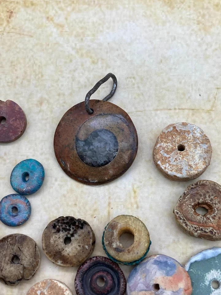 Destash Artisan Beads Assortment Clay and Stone (18911) - Image 4 of 4