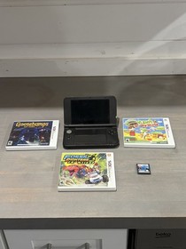 Nintendo 3DS XL Blue/Black with charger, SD card 8 games, tested works good.