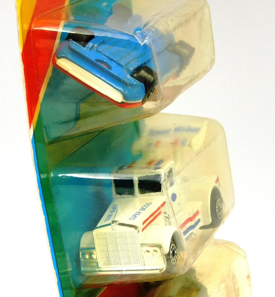 Matchbox Superfast set MB868 Ferrari 308 Volvo Kenworth peterbilt value pack  - Immagine 4 di 4