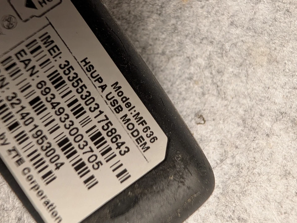 ZTE MF626 Mobile Broadband USB Stick router - Image 2 of 3