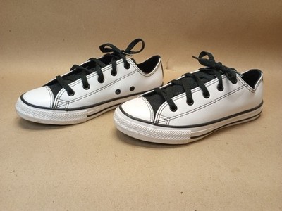 Converse Chuck Taylor All Star Low White with Black Unisex Sz. 3 Sneaker 668432C