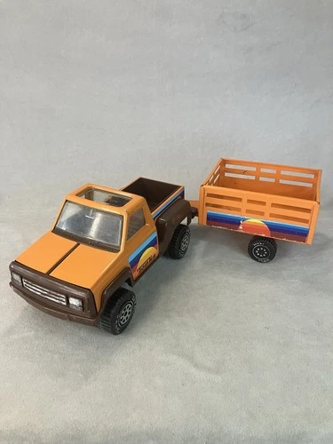 Vintage Tonka 1979 Farm  Orange Truck With Trailer  Good Condition.
