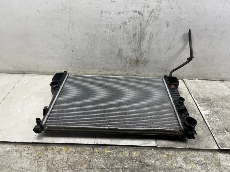 Mercedes S550 2007 4-Matic radiador de refrigeración OEM+ Foto 3 de 4