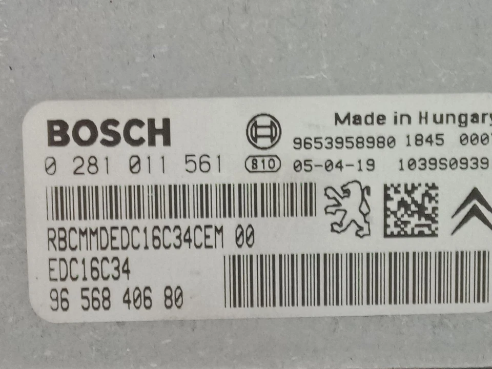 9656840680 CENTRALINA MOTORE / 2215709 PER CITROËN C5 II RC_ 1.6 HDI RC8HZB - Immagine 2 di 4