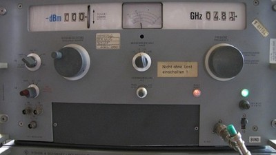 Rohde & Schwarz SHF Signal Generator SMCI 4,8-12,5 GHz