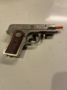 Rare Vintage 1940’s Era Hubley Champ Vintage Cast Iron Cap Gun 