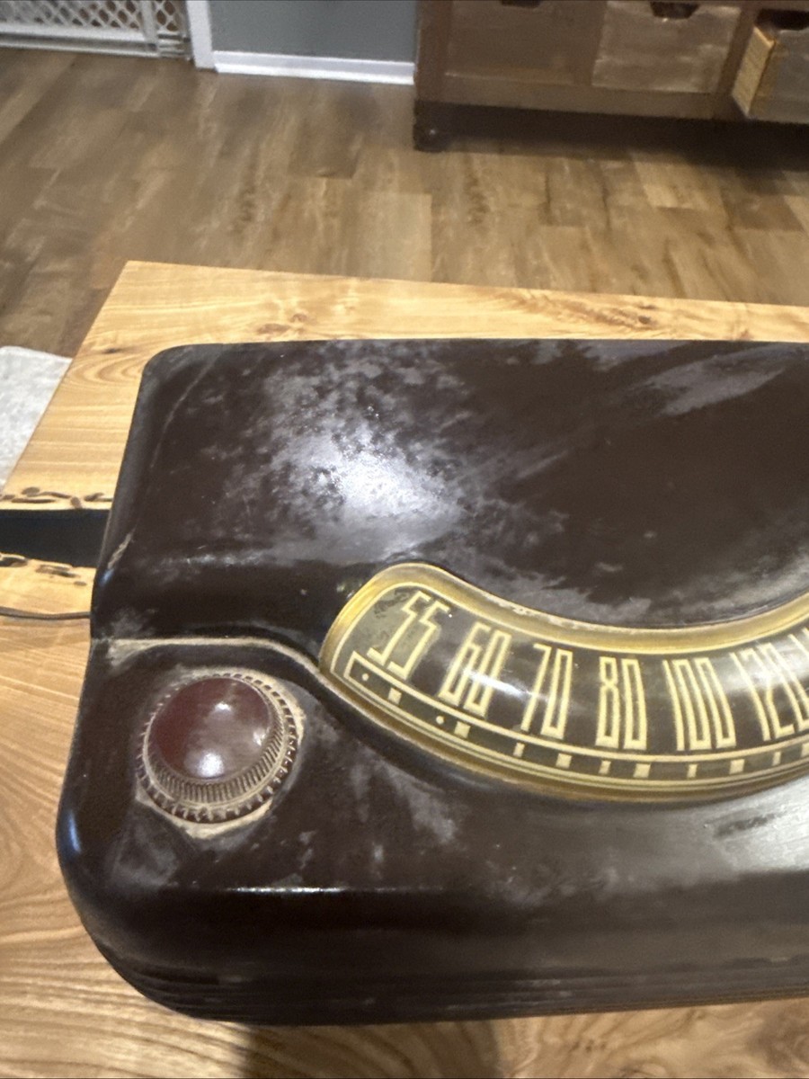 Vtg 1946 Brown Bakelite Philco Hippo Tube Radio Art Deco Model 46
