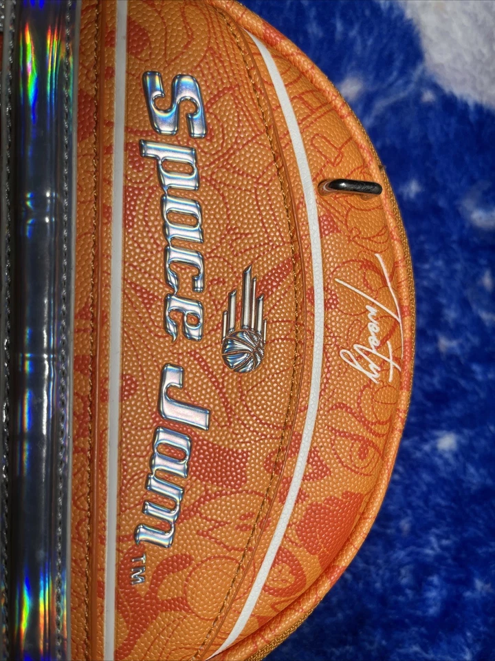 Danielle Nicole Space Jam: A New Legacy Tweety Basketball Crossbody - Image 4 of 4