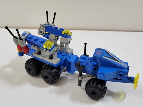 VINTAGE LEGO SPACE 1558 MOBILE COMMAND TRAILER PARTS COMPLETE w MANUALS & EUC! - Picture 6 of 14