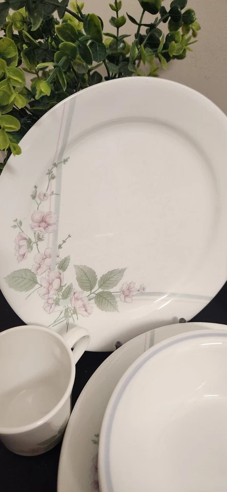 De colección 22 Piezas Corelle VERANDA Cena, Platos de Pan, Tazas, Cuencos Servicio 4+ Foto 2 de 4