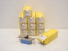 LOT OF 11 HUBBELL HBL1201 NEW  BROWN 15A SINGLE POLE TOGGLE SWITCHES HBL1201