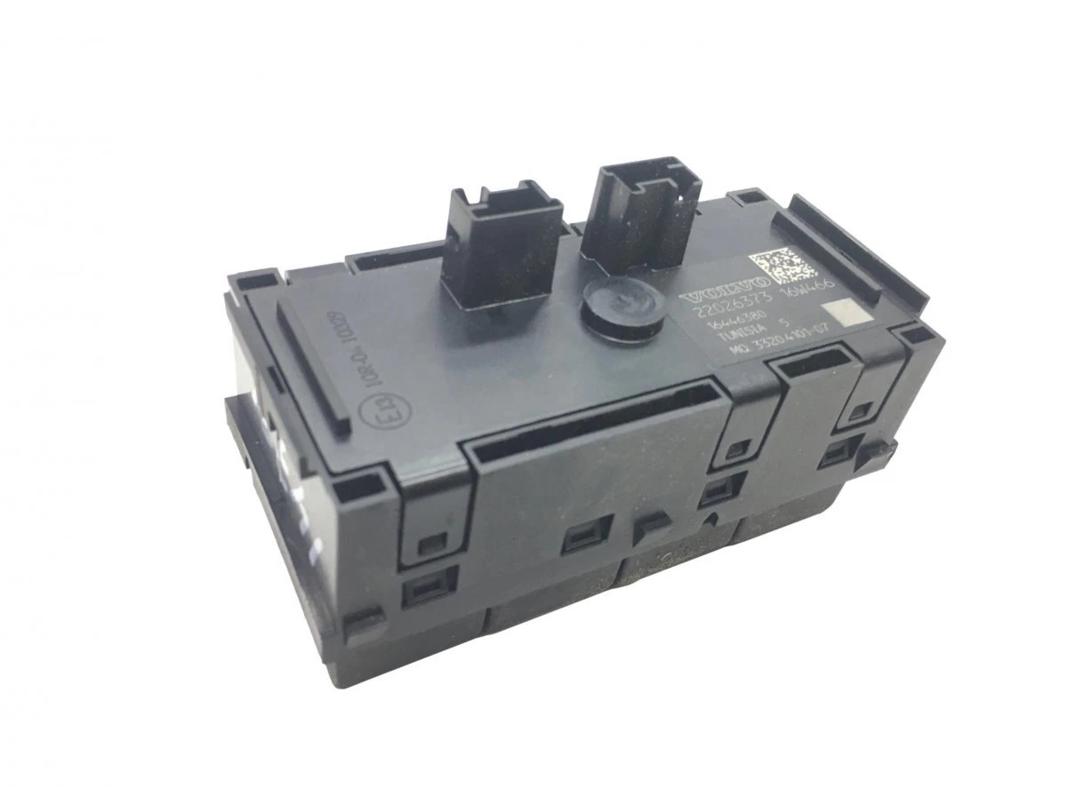 22026373 21211226 21211227 21211228 21211195 Switchs module VOLVO  