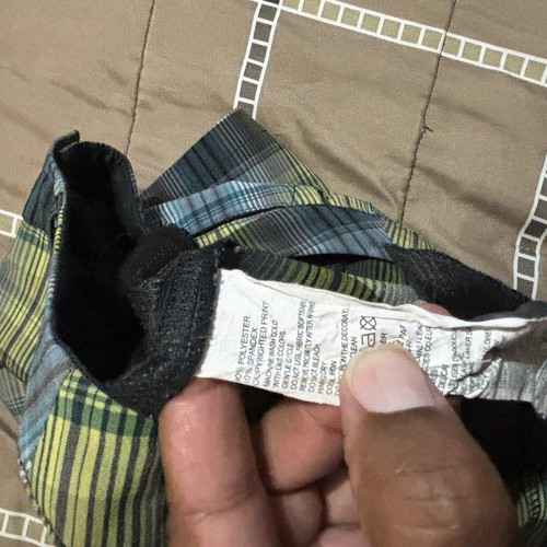 Tommy Bahama Shorts Men’s 36 Green Plaid Casual Beach Flat Front Golf Outdoors - Picture 7 of 9