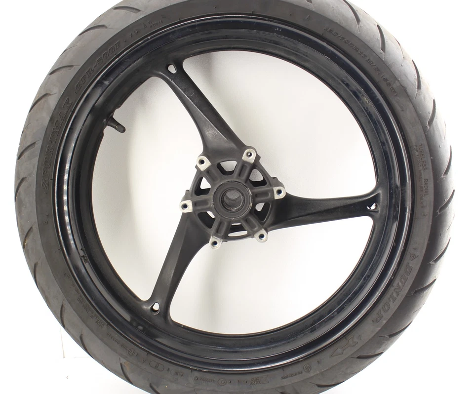 Suzuki GSXR600 2019 llanta delantera con neumático Foto 2 de 4