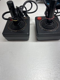 Atari Flashback 8 Deluxe Console Package 40th Anniversary Ed. 105 Games *Tested*