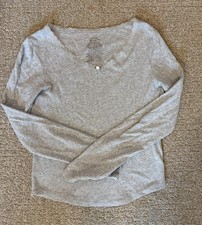 Gray Long Sleeve Shirt With White Flower And Lace