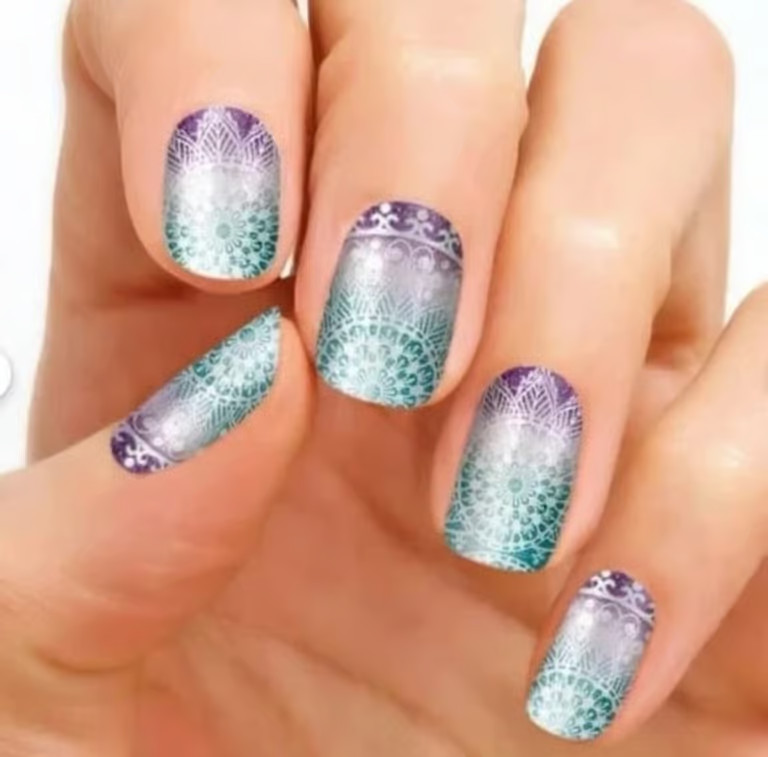 🎯I've Got them!!🎯 NEW/SEALED *Color Street Nail Polish