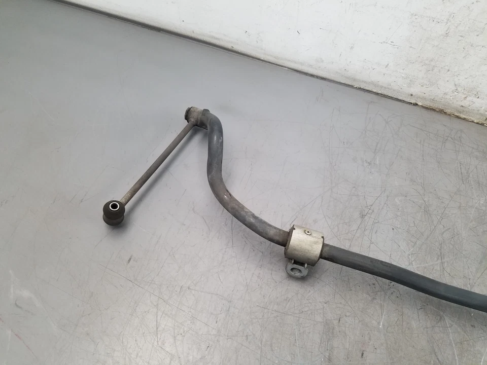 2010 梅赛德斯奔驰 AMG E 63 后摇杆/末端链接 #1562 VV1 — 第 2/4 张图片